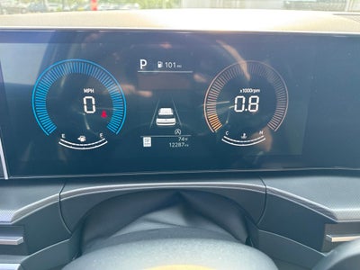 2025 Hyundai Santa Fe SE