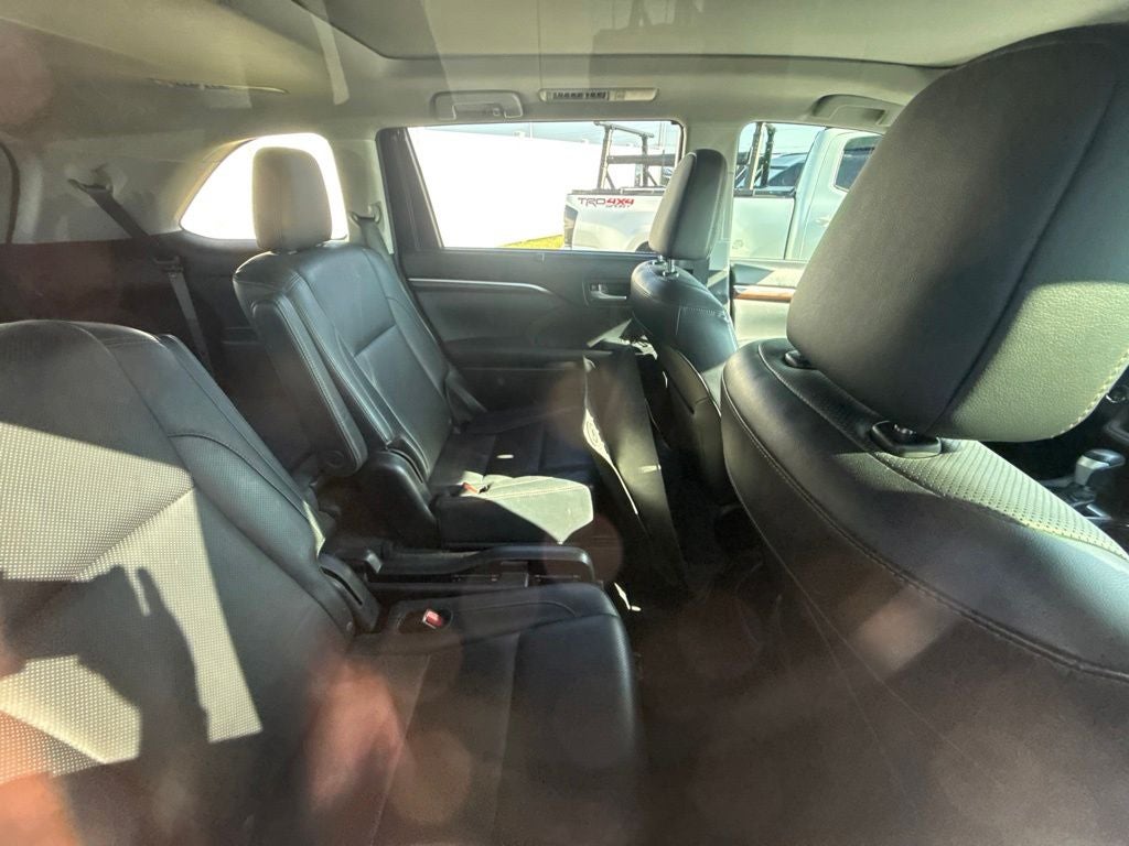 2015 Toyota Highlander Limited Platinum V6
