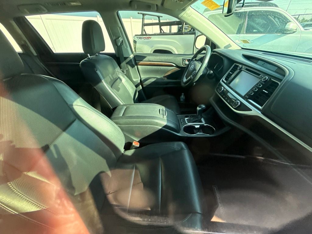 2015 Toyota Highlander Limited Platinum V6
