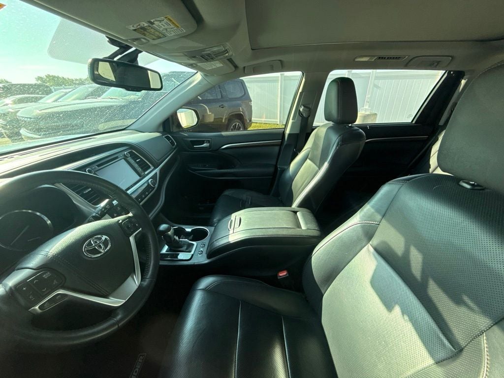 2015 Toyota Highlander Limited Platinum V6