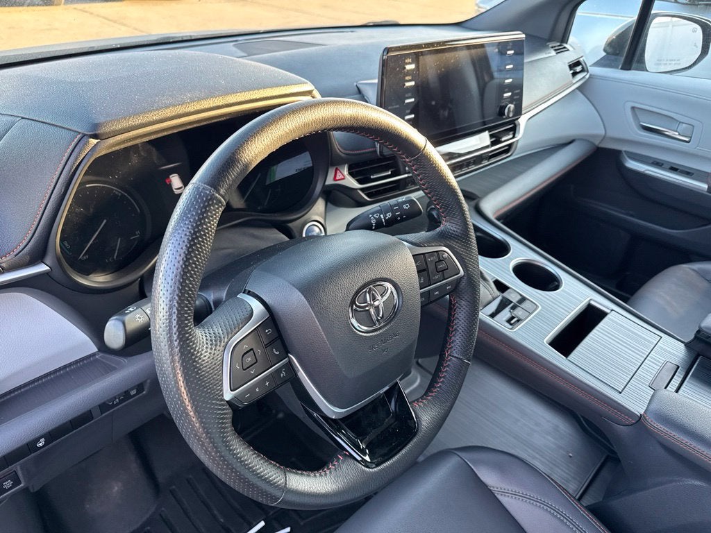 2021 Toyota Sienna XSE