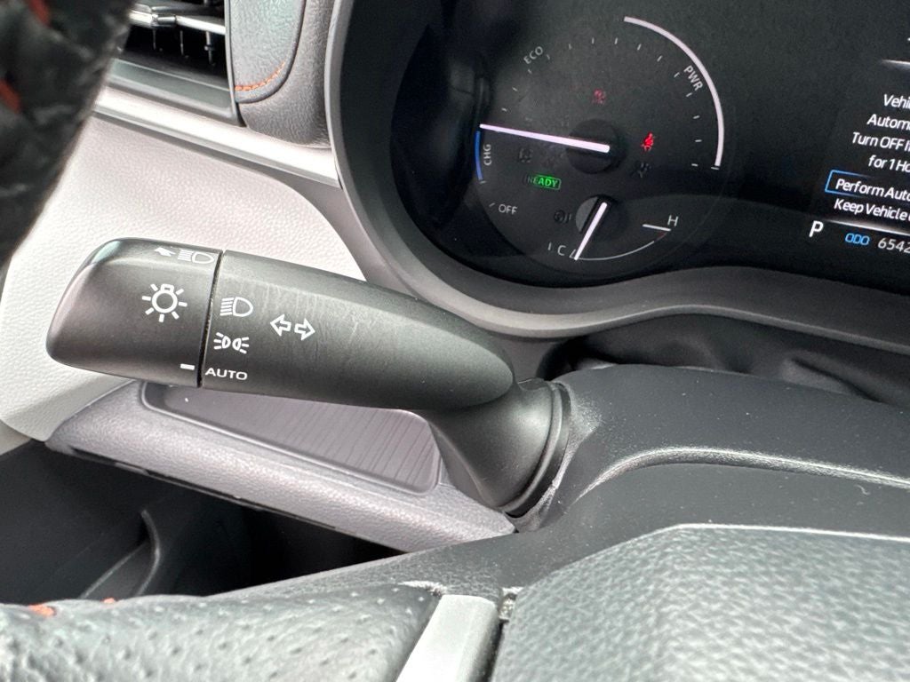 2023 Toyota Sienna LE