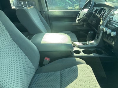 2013 Toyota Tundra Grade 5.7L V8