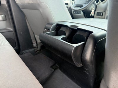 2013 Toyota Tundra Grade 5.7L V8