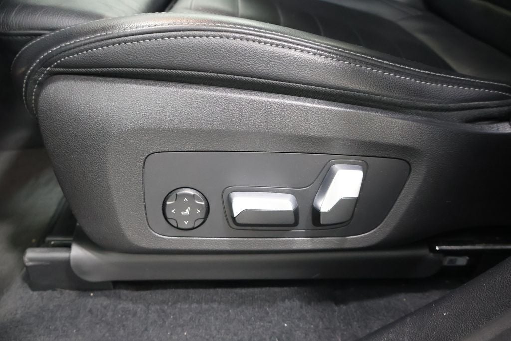 2021 BMW X4 xDrive30i