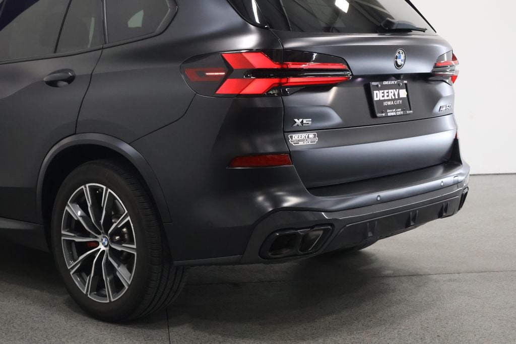 2024 BMW X5 M60i