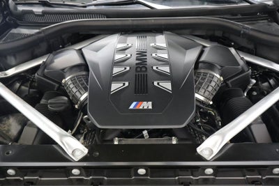 2024 BMW X5 M60i