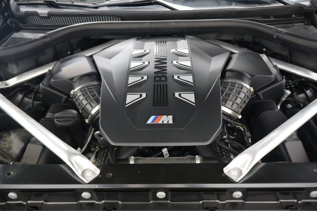 2024 BMW X5 M60i