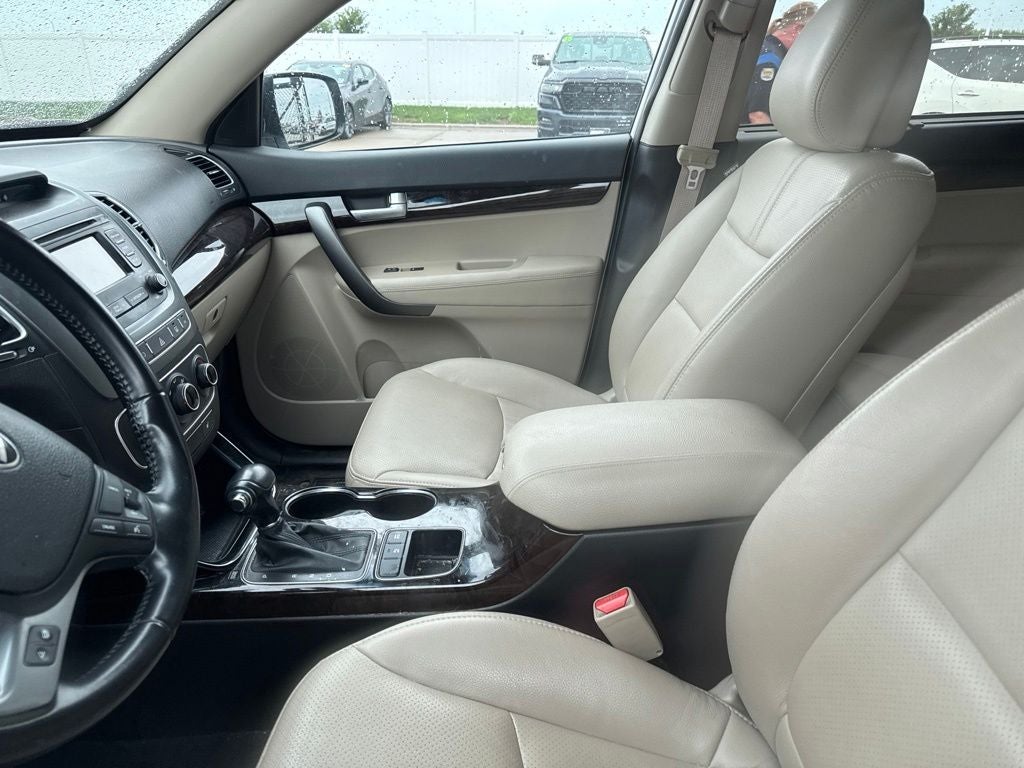 2015 Kia Sorento LX
