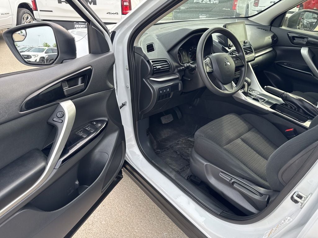 2024 Mitsubishi Eclipse Cross LE S-AWC