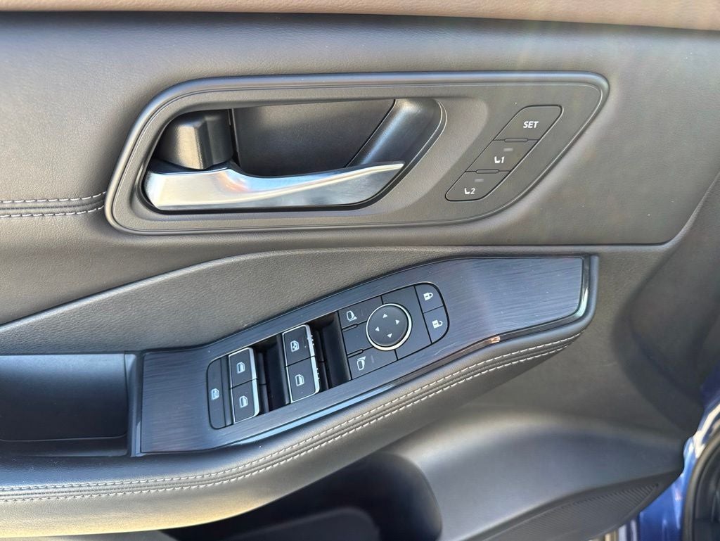 2023 Nissan Rogue SL Intelligent AWD