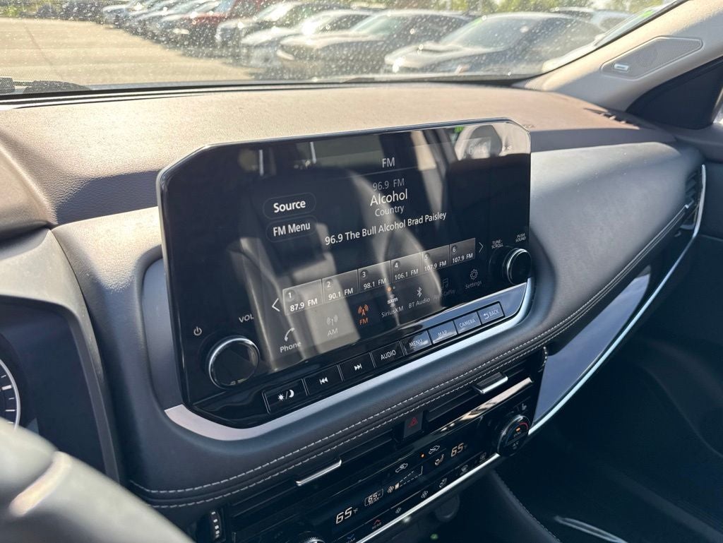 2023 Nissan Rogue SL Intelligent AWD