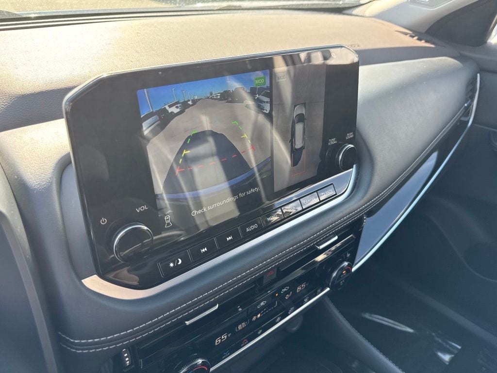 2023 Nissan Rogue SL Intelligent AWD