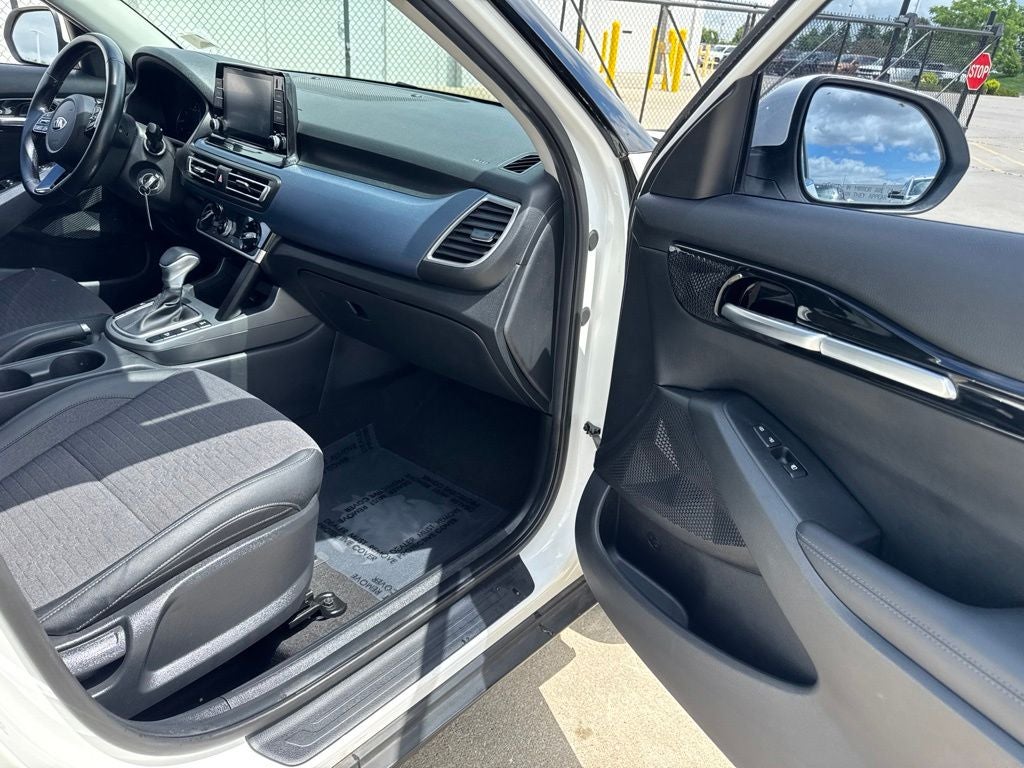 2021 Kia Seltos S