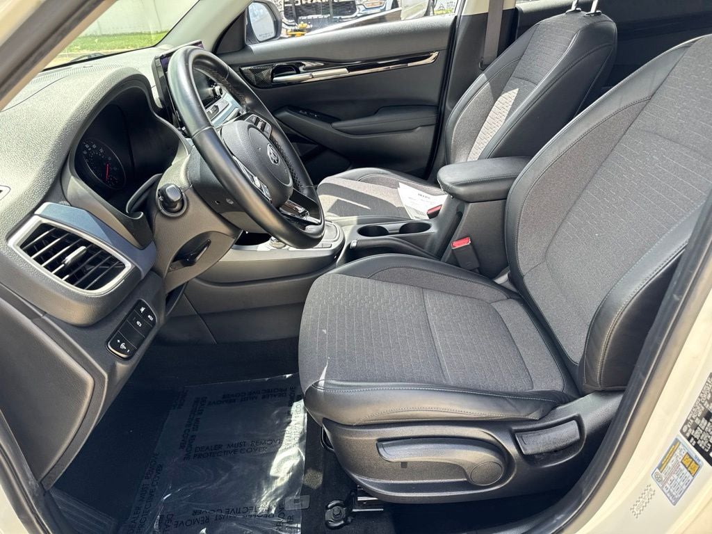 2021 Kia Seltos S