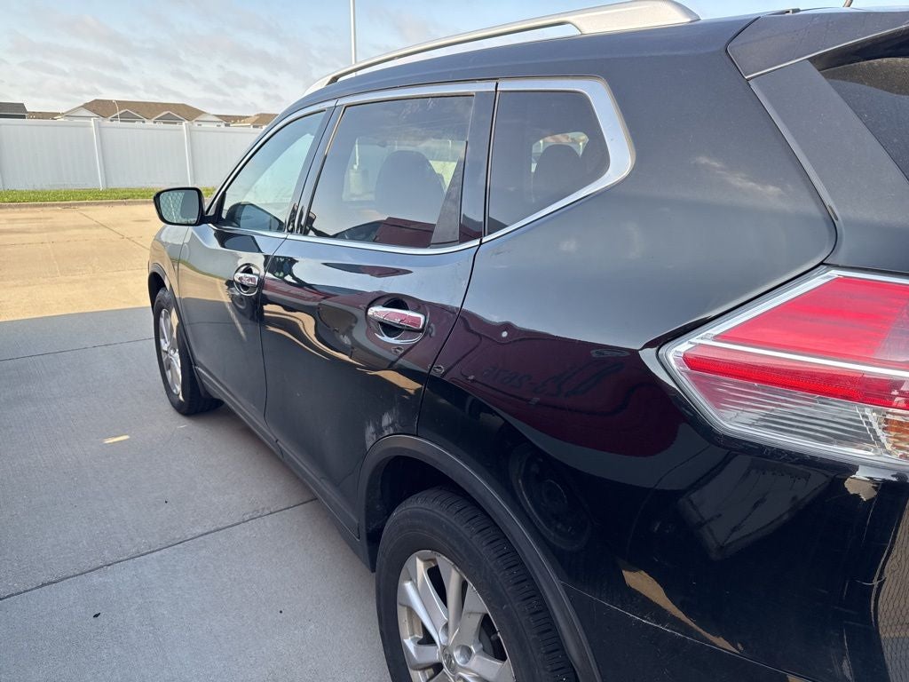 2015 Nissan Rogue SV