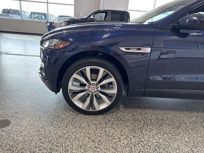 2019 Jaguar F-PACE 30t R-Sport