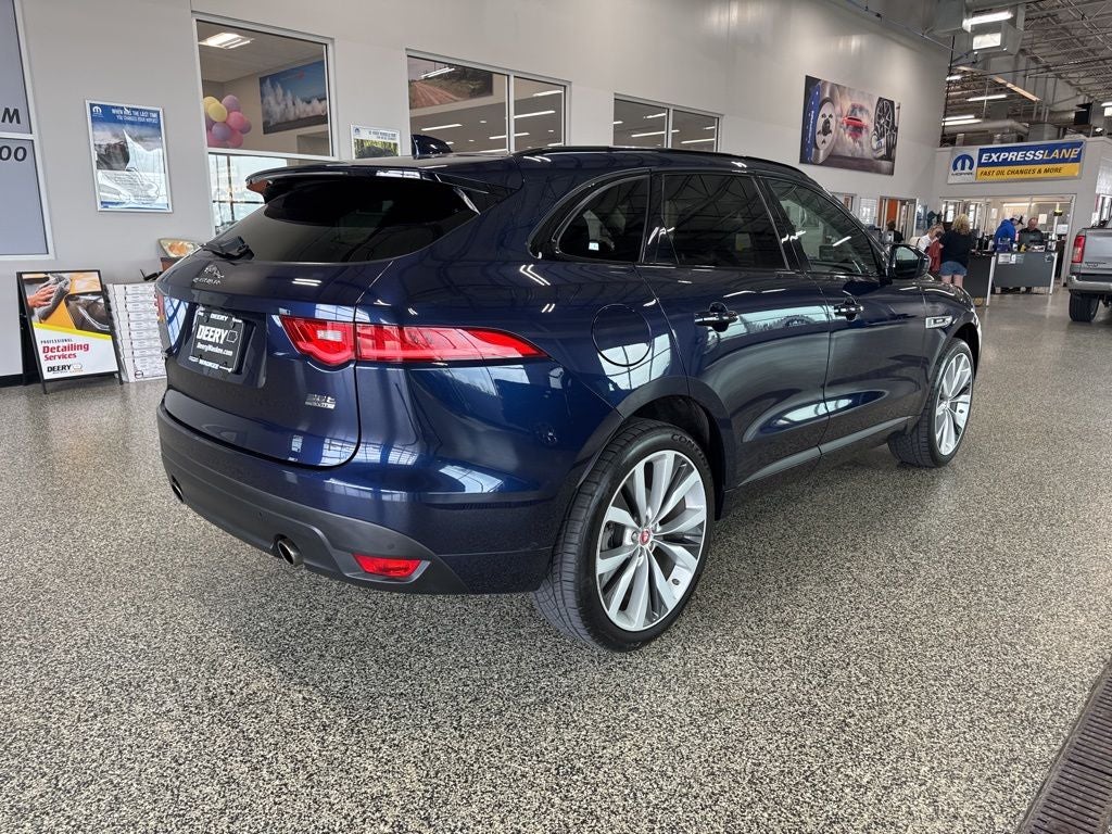 2019 Jaguar F-PACE 30t R-Sport