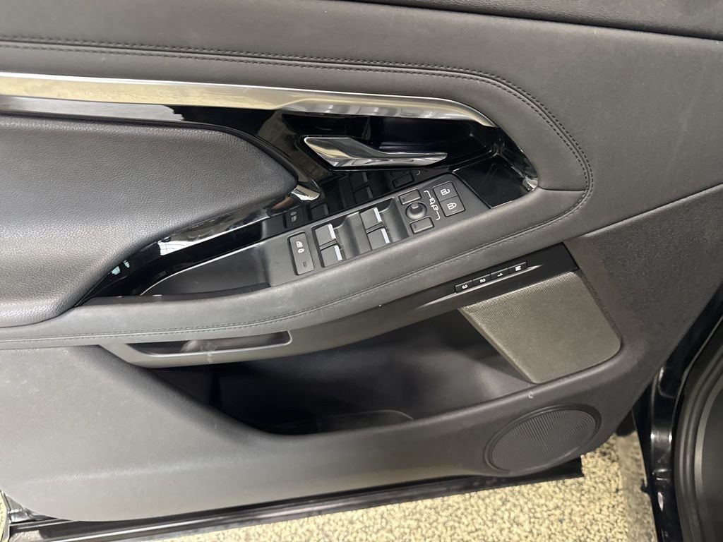 2023 Land Rover Range Rover Evoque R-Dynamic SE