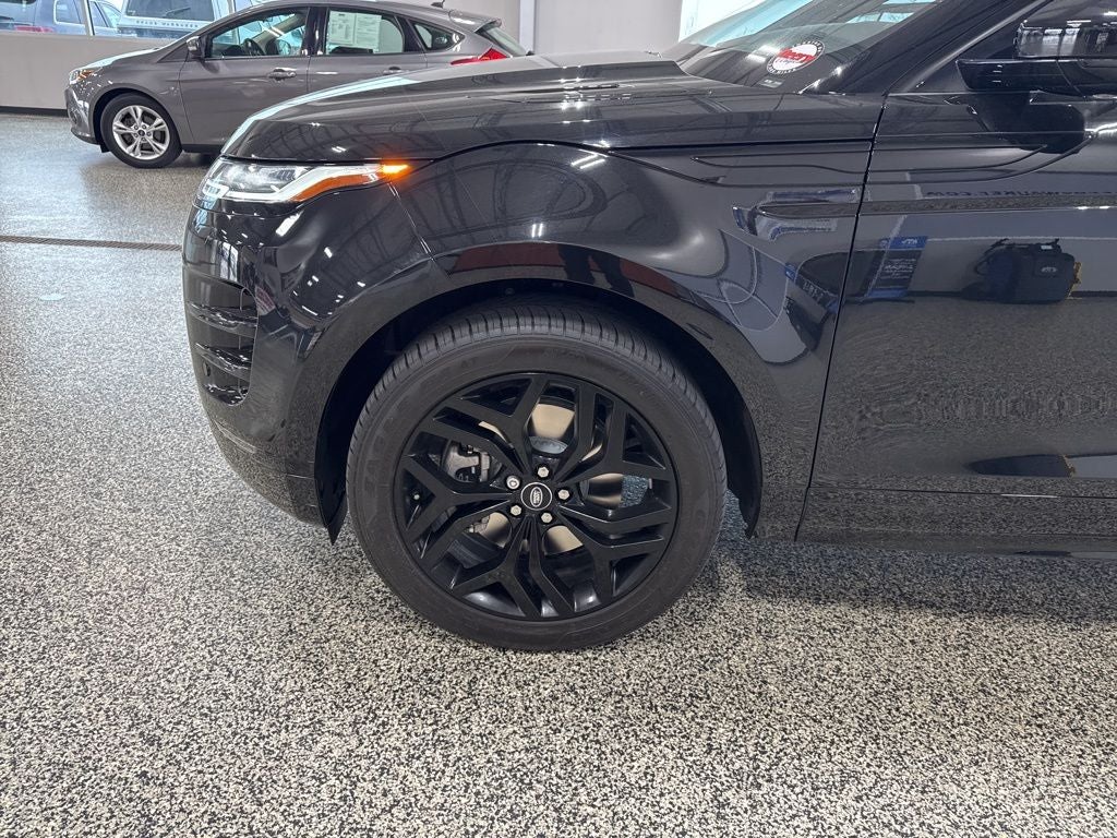2023 Land Rover Range Rover Evoque R-Dynamic SE