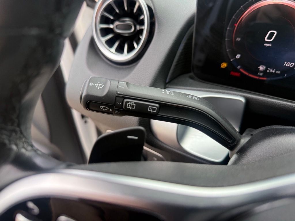 2022 Mercedes-Benz GLB 250 4MATIC®