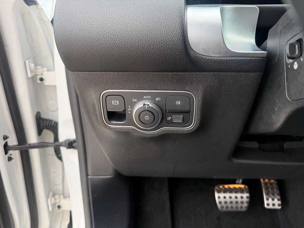 2022 Mercedes-Benz GLB 250 4MATIC®