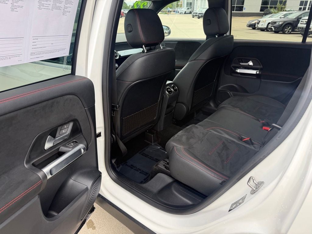 2022 Mercedes-Benz GLB 250 4MATIC®