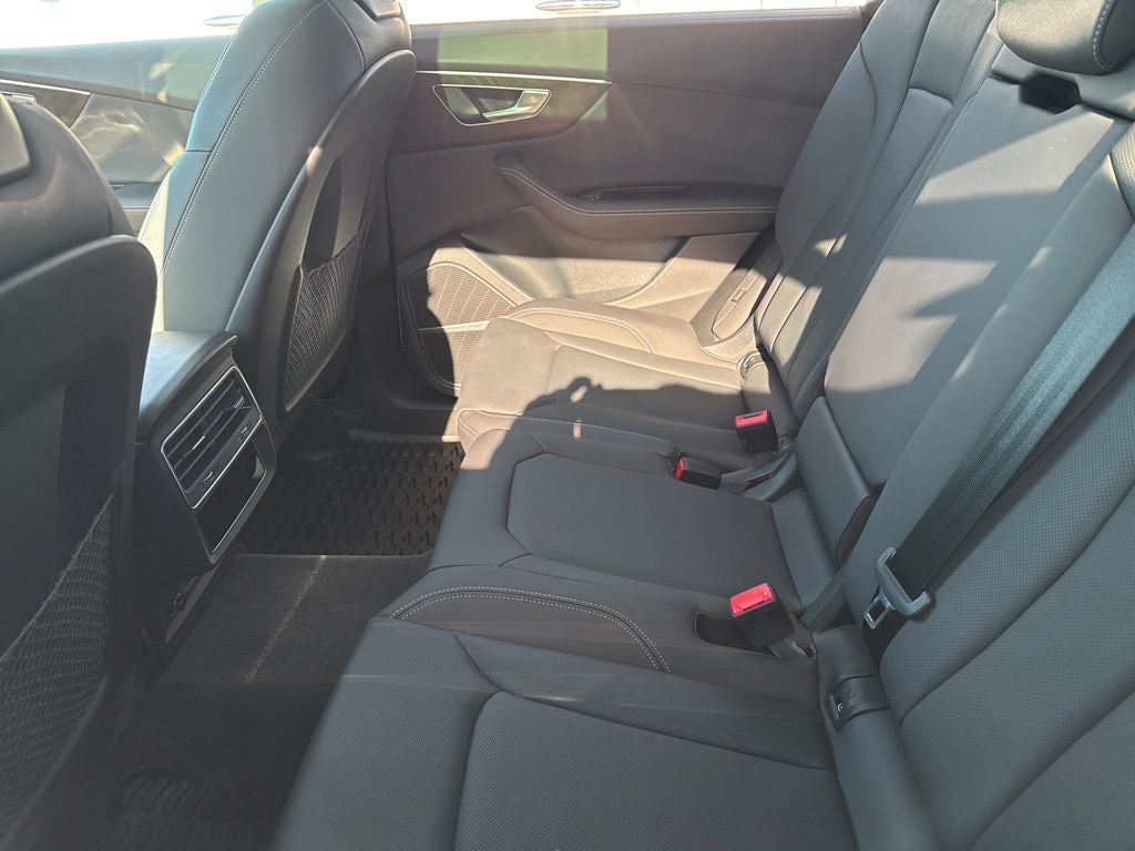 2023 Audi Q8 55 Prestige quattro
