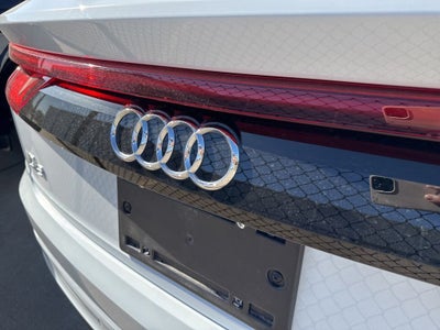 2023 Audi Q8 55 Prestige quattro