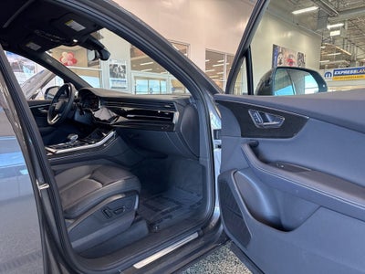 2025 Audi Q7 Premium Plus 55 TFSI quattro Tiptronic