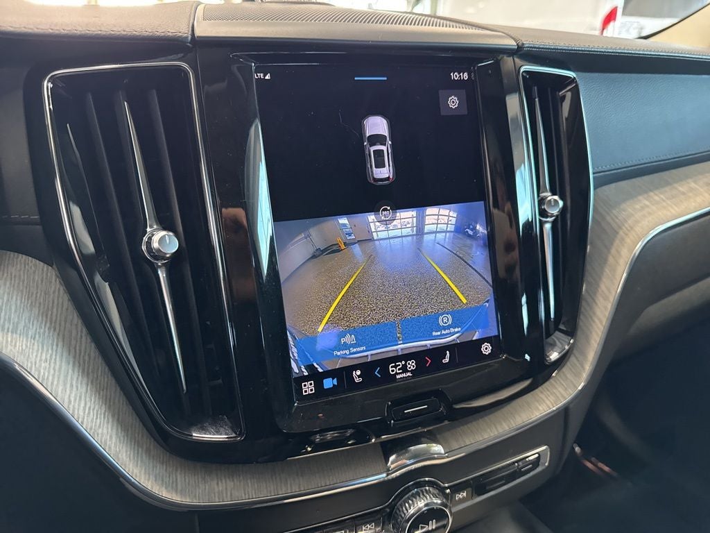 2022 Volvo XC60 Recharge Plug-In Hybrid T8 Inscription