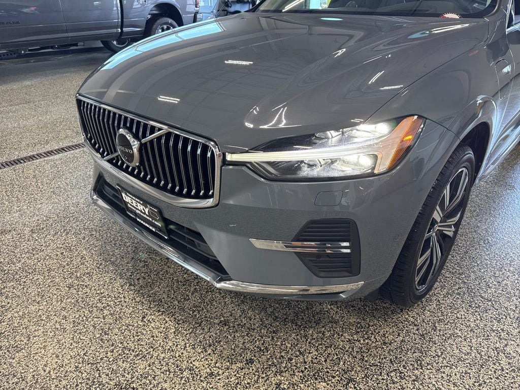 2022 Volvo XC60 Recharge Plug-In Hybrid T8 Inscription