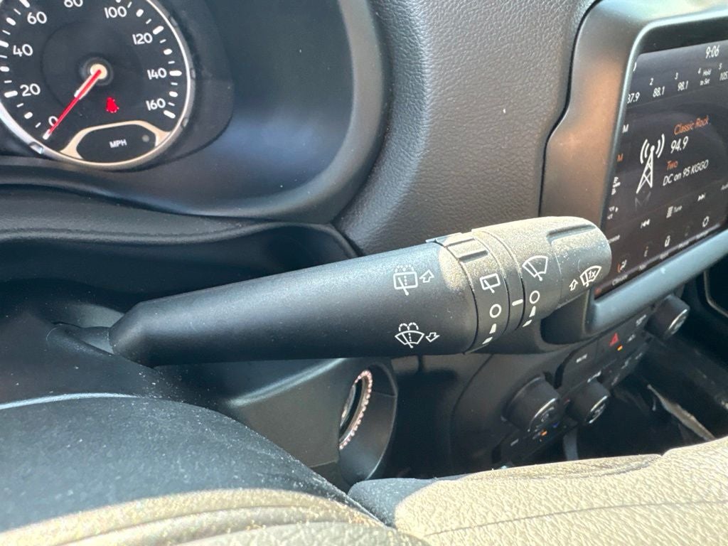 2023 Jeep Renegade Latitude 4x4