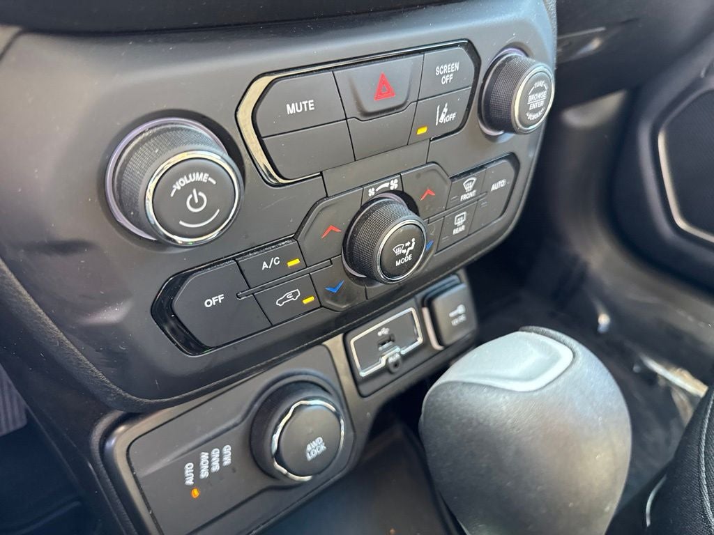 2023 Jeep Renegade Latitude 4x4