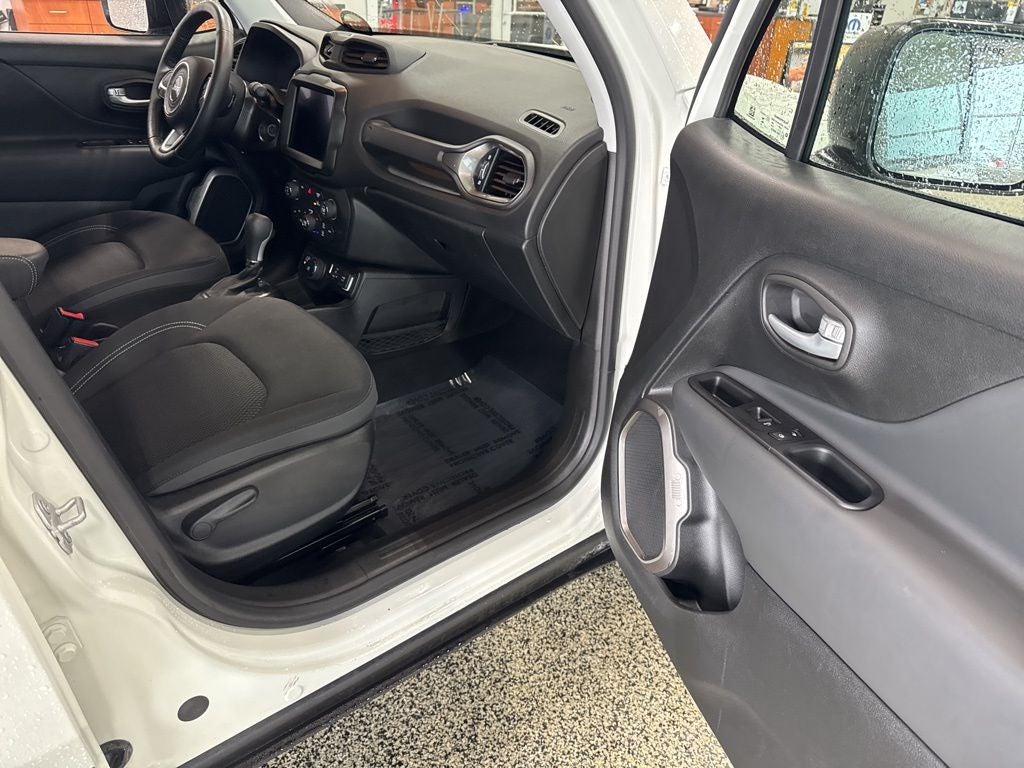 2023 Jeep Renegade Latitude 4x4