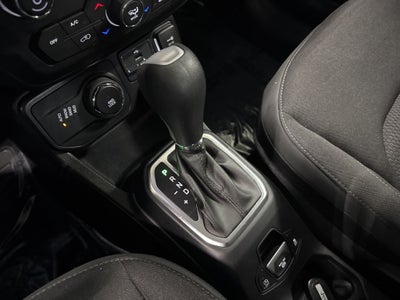 2023 Jeep Renegade Latitude 4x4