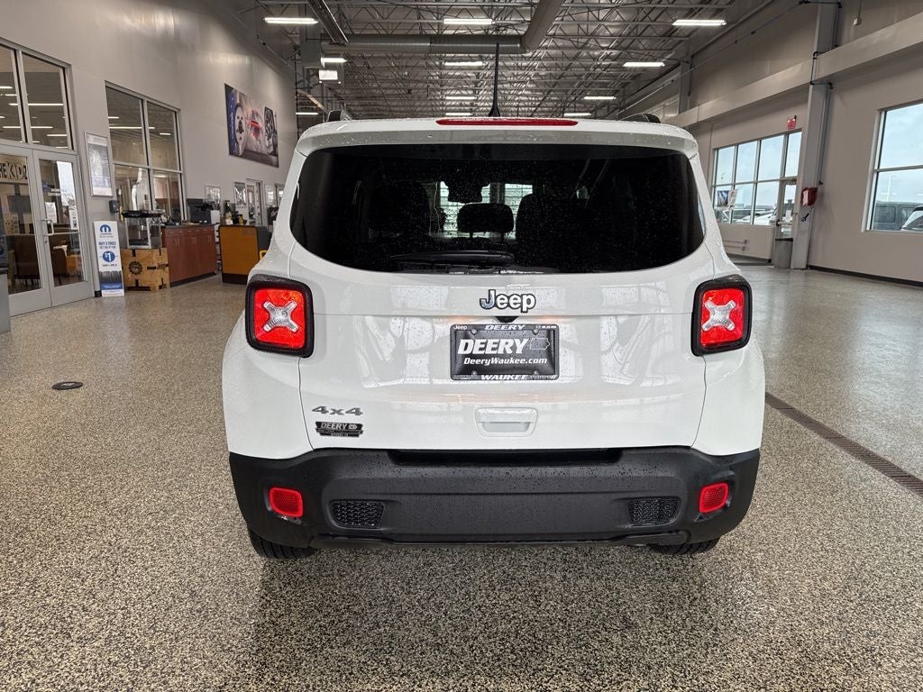 2023 Jeep Renegade Latitude 4x4