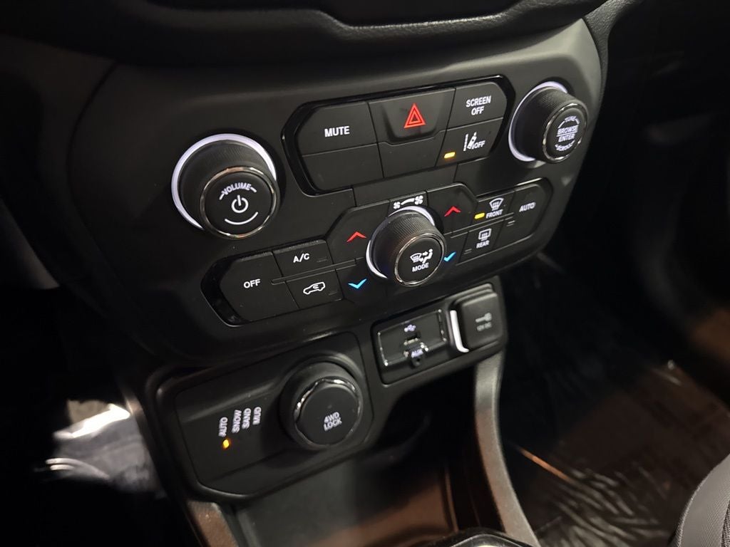 2022 Jeep Renegade Altitude 4x4